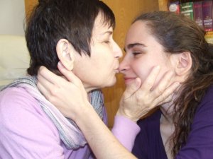 18377_262153548146_2894905_n